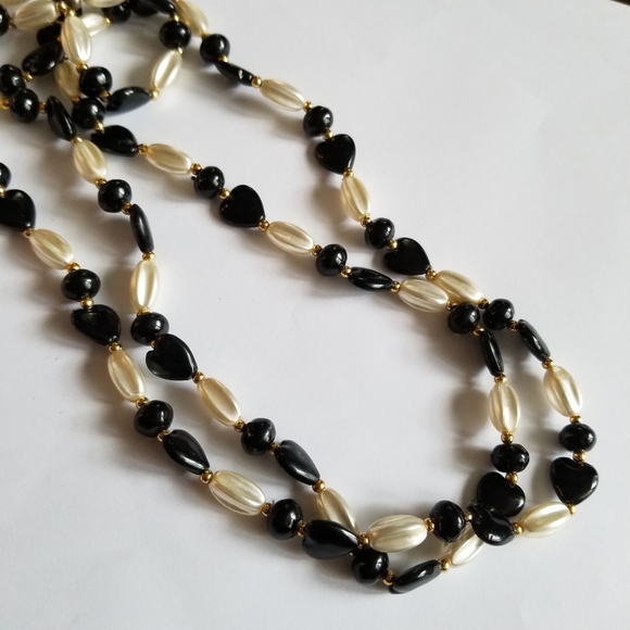 Vintage black hearts double strand necklace white faux pearl beads - Picture 2 of 9